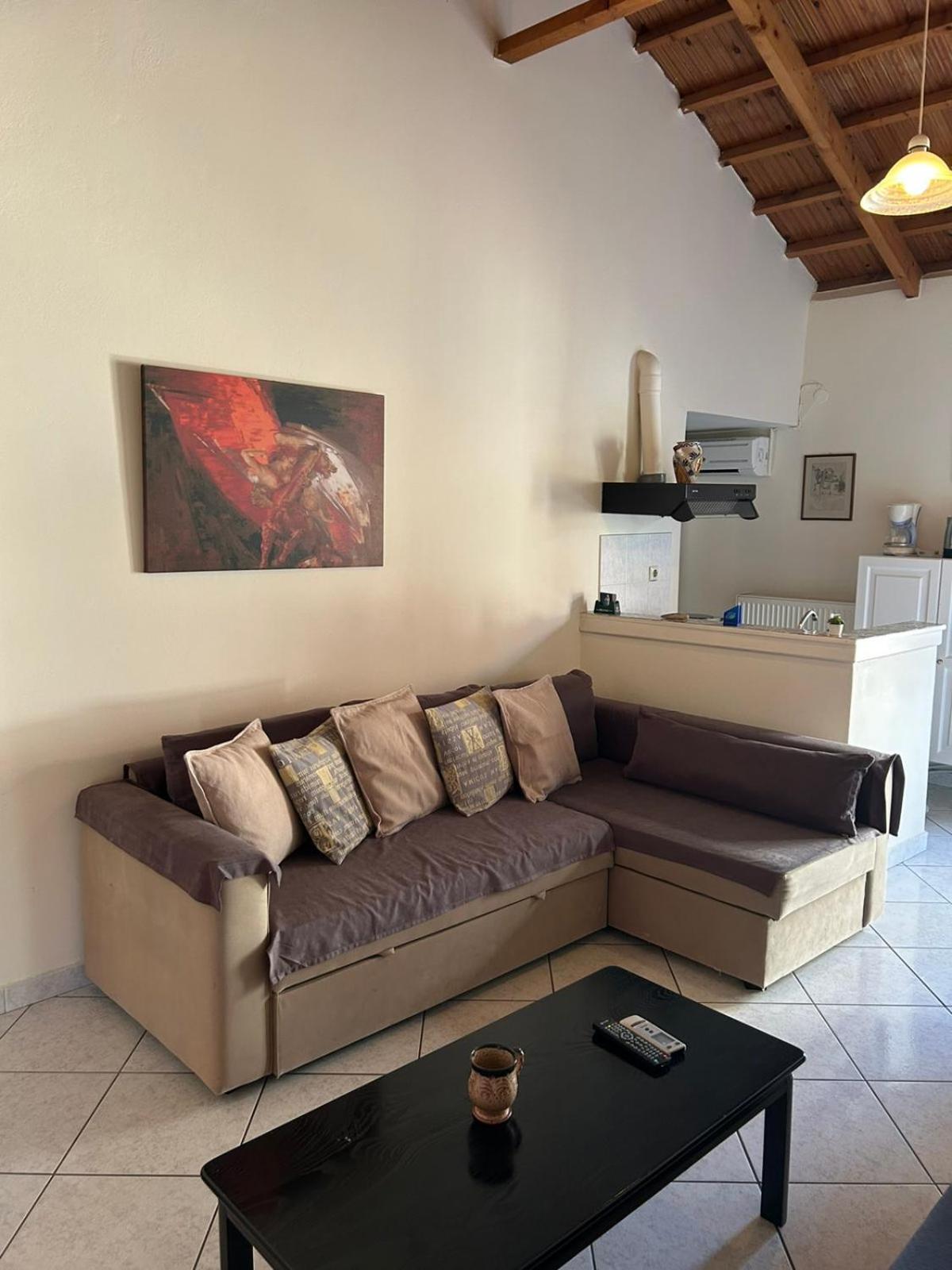 Roxani Studios-Apartments Petra  Room photo